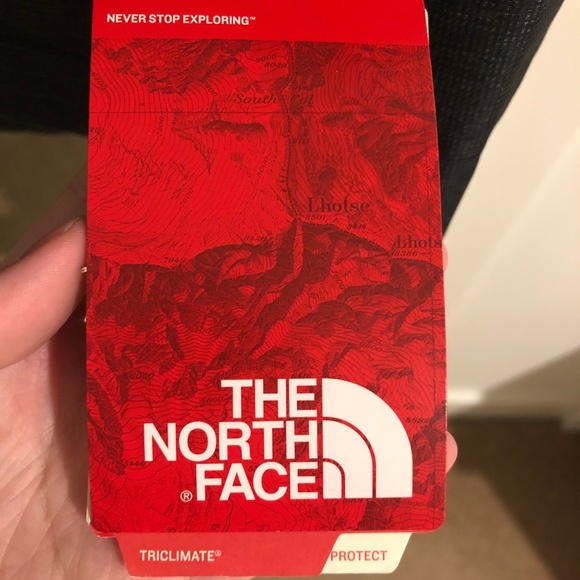 The North Face Women's Merriwood Triclimate 3-in-1 - Picture 6 of 6